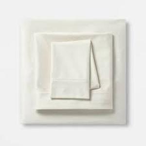 King Solid Performance 400 Thread Count Sheet Set Sour Cream - Threshold