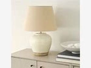 20 WDL08 White Ceramic Table Lamp