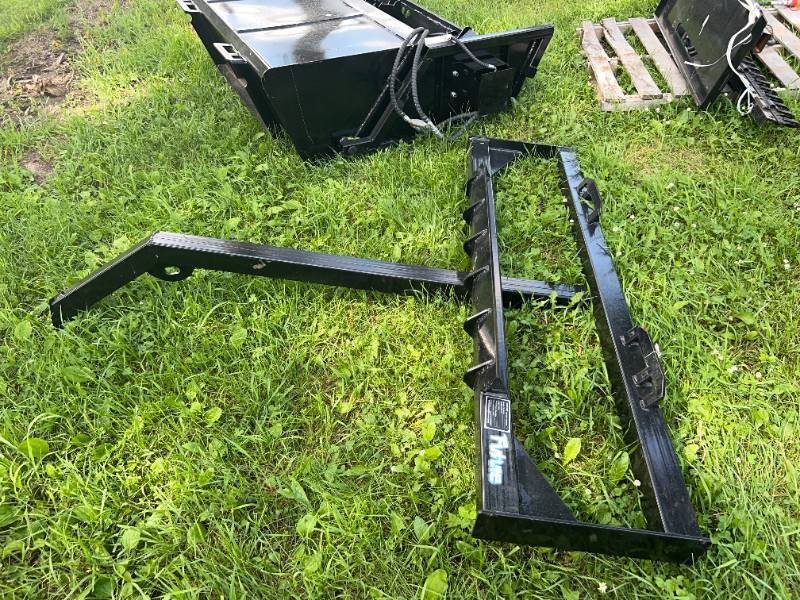 FUTURE Skid Steer Tree Hook Boom (FT-TB72C)