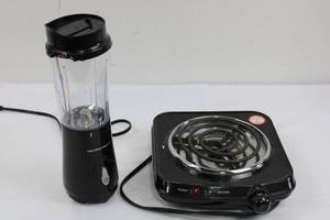 Hamilton Beach Blender & Walmart Single Burner Hot Plate Mixed Lot