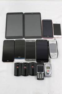 Mixed Lot of Cell Phones & Tablets (Lot of 14)