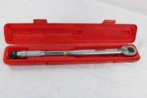Pittsburgh Tools Torque Wrench in Case