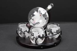 Vemstood Globe Decanter Set With 4 Glasses & Stand