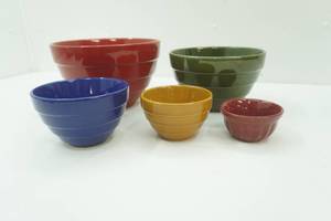 Boston Warehouse Stoneware Nesting Mixing Bowl Set. 5ct