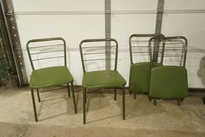 4ct Vintage Folding Chairs