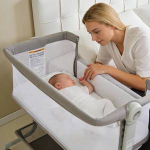 Garvee 3-in-1 Bedside BassinetTravel Crib
