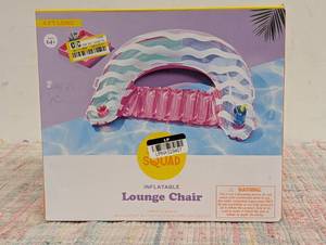 Sun Squad Chill Out Lounge Chair Wavy Inflatable Pool Float Multicolor