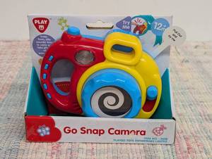 PlayGo Go Snap Camera Activity Toy for Ages 12 Months MPN 2628