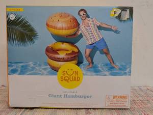 SUN SQUAD BURGER FLOAT