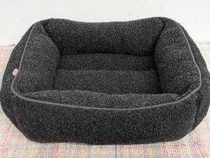 Modern Cuddler Rectangle Dog Bed - S - Boots & Barkley