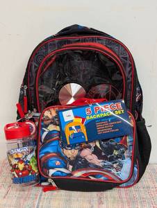 Marvel Avengers Superhero 5-Piece Backpack Lunch Tote Set