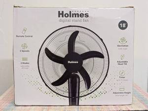Holmes 16 Digital Oscillating 3 Speed Stand Fan with Remote Control Black