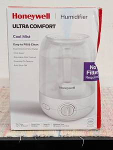 Honeywell Ultrasonic Egg Humidifier HUL545W Cool Mist, Aromatherapy, No Filter, 36-Hour Run, 300-500 sq. ft. Room