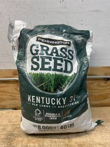 Kentucky 31-Tall Fescue Grass Seeds for Lawn 40 lbs. 8,000 sq. ft. Bulk Grass Seed (MSRP $67.97)