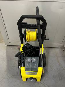 Karcher K2300PS Heavy-Duty Electric Pressure Washer   2300 PSI, 2.07 GPM (missing nozzles)