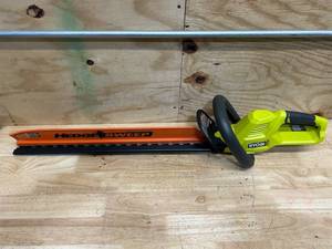 RYOBI 40V Cordless Hedge Trimmer (TOOL ONLY)