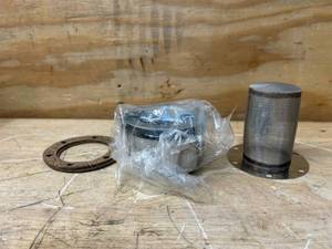 Filler Breather Assy WScreen lot of 3