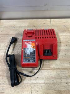 Milwaukee M12 and M18 multi-voltage lithium-ion battery charger