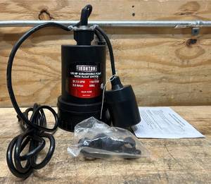 Ironton Submersible Water Pump with Float Switch and Auto OnOff, 1268 GPH, 18 HP, 1in. Port #42360 Msrp $87.99