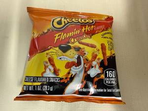 130x 1oz Cheetos Crunchy Flamin Hot