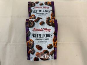 2x Fanny May Pretelicious Chocolatiers Mix