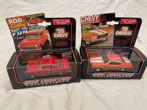 Road Champions Collectibles Chevy Diecast Cars (Lot of 2)