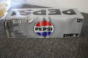 Diet Pepsi 12 Pack of 12oz Cans Pas...