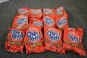 Chips Ahoy Mini Chewy Cookies 12-3...