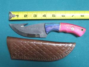 New Hand Crafted Damascus Blade Style Knife