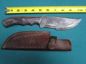 New Hand Crafted Damascus Blade Style Knife