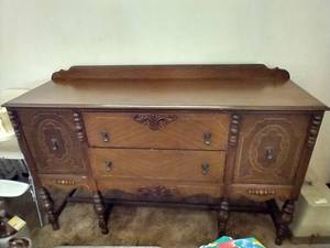 Vintage Buffet in Excellent Condition