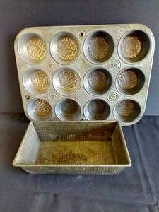Ekco Ovenex Muffin Tin & Bread Pan