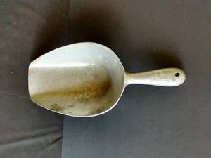Vintage Wagner Ware #3 Aluminum Scoop