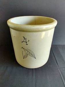 Vintage 4 Gallon Red Wing Style Crock