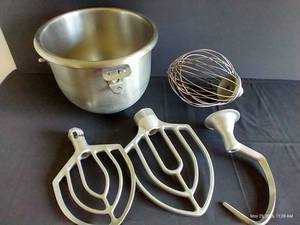Giant Univex Mixing Bowl wAttachments