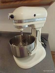 Kitchen Aid Hobart MFG Co Mixer