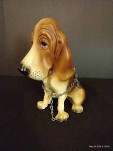 Vintage Breyer Jolly Cholly Bassett Hound