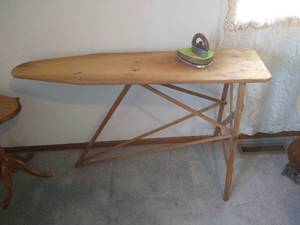 Bonafide Ironing Board, Iron & Plate