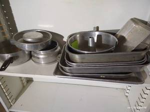 Large Lot of Wearever Aluminum Bakeware