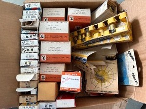 Assorted Vehicle Lightbulbs