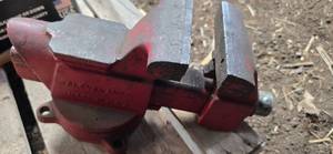 5 inch bench Vise