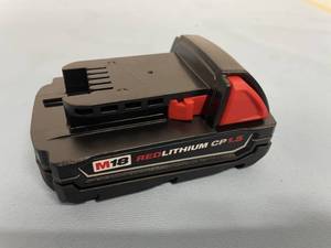 NEW - Milwaukee Power Tools M18 18-Vot Red Lithium  RedLithium CP1.5 1.5 AH Compact Lightweight Battery Pack