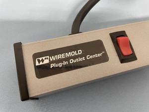 Wiremold 16-Outlet UL402BD Power Strip Plug-In Power Outlet Unit with 15 Cord