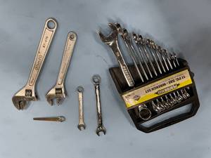 LOT of Wrenches