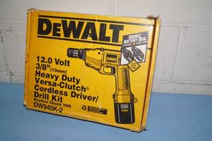 DeWalt DW945K-2 Heavy Duty 12 Cordless Drill  Driver with Versa Clutch & Keyless Chuck