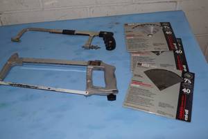 Lot of Miscellaneous Saws - Hacksaws and Saw Blades