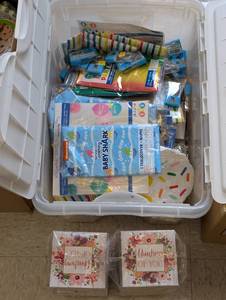 Lot of Kids Party Supplies & Gift Boxes