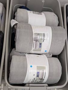 Lot of Room Essentials Corduroy Plaid Comforters