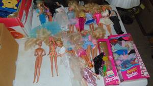 Assorted Barbies and Clothing