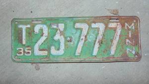 1935 Minnesota License Plate